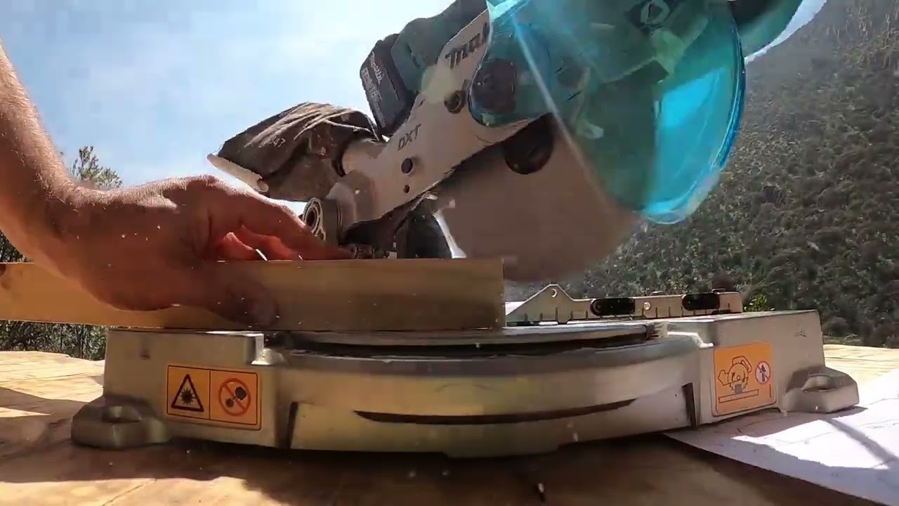 Como construir zomes con madera