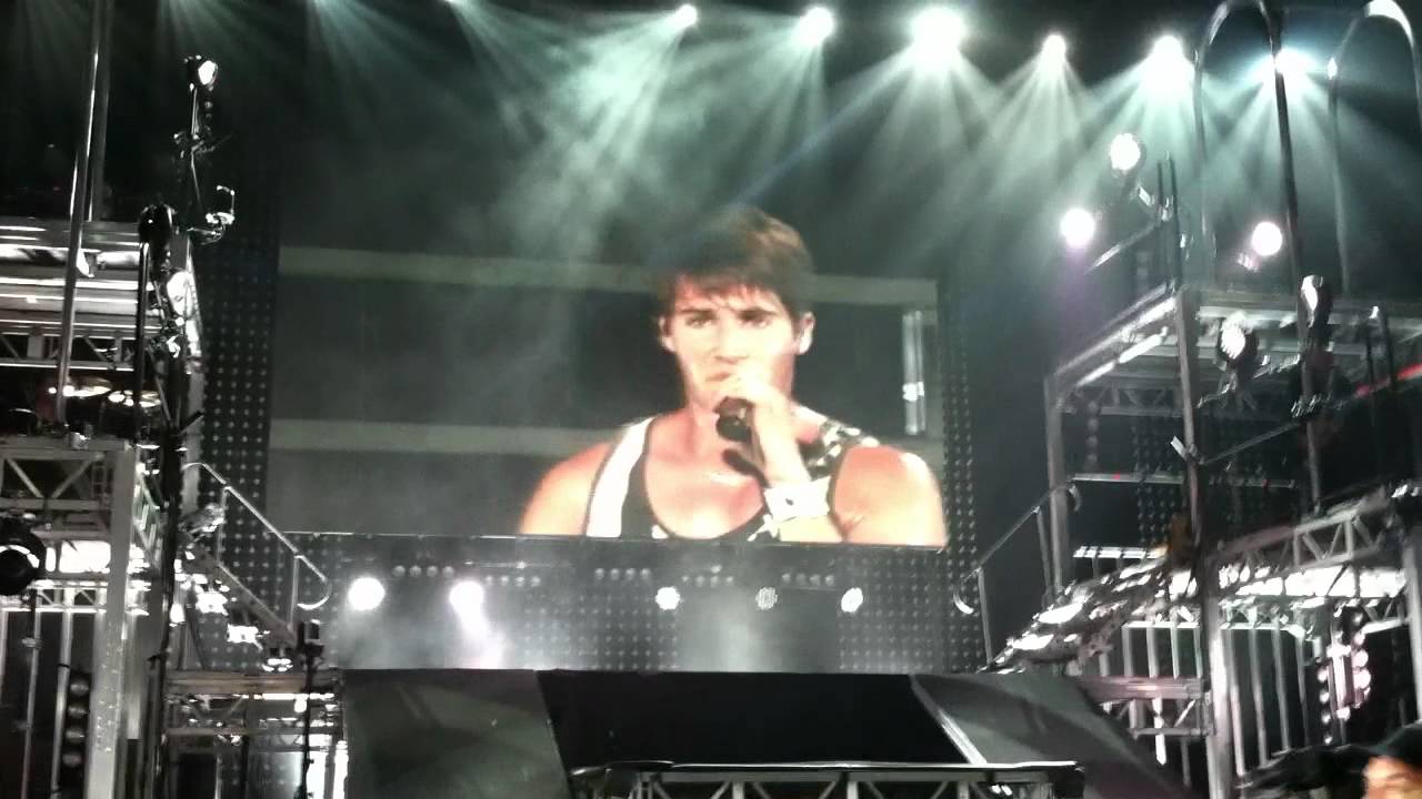 Big Time Rush The City Is Ours Live Jones Beach August 8th