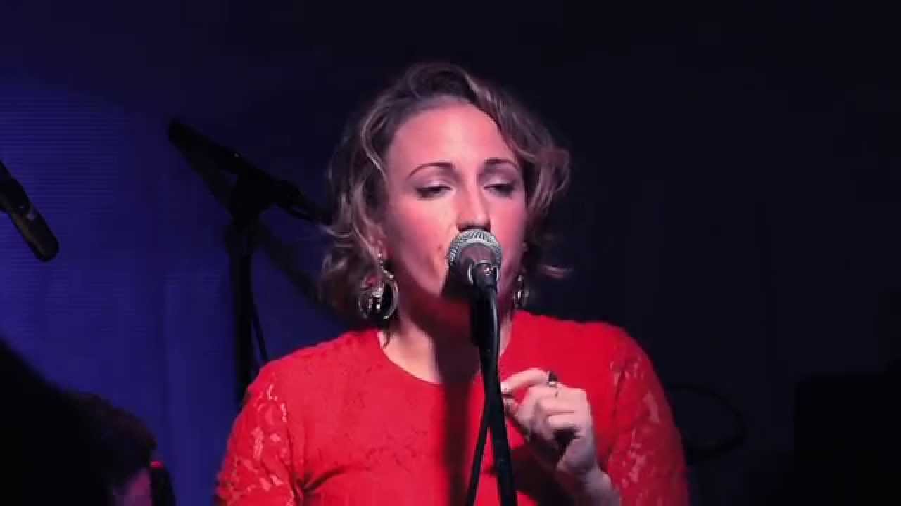 Laura Reed singing 