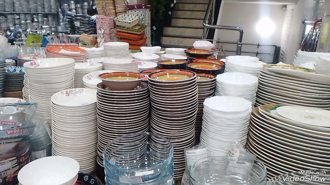 خرجة معيا لمحل حاج عمار للاواني المنزلية