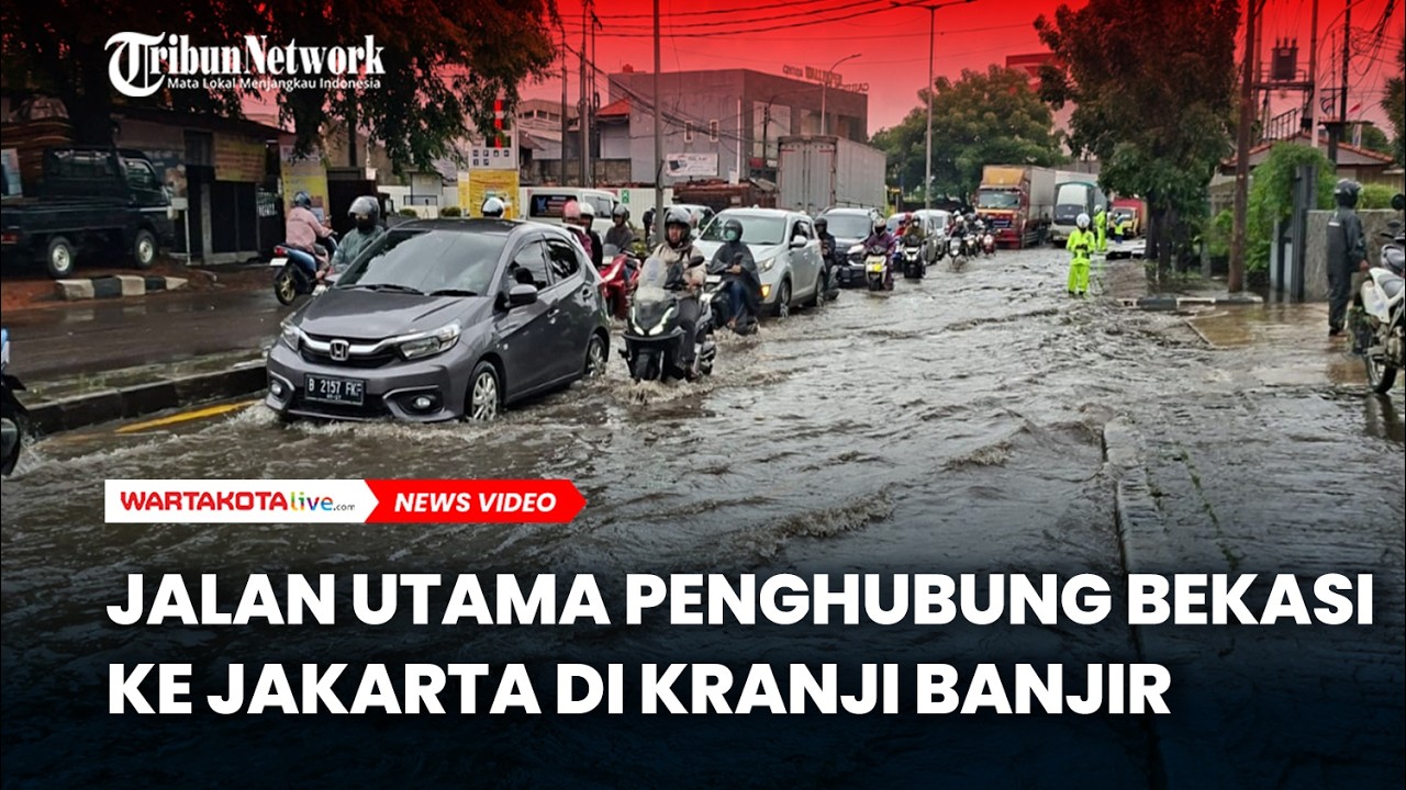 Jalan Utama Penghubung Bekasi ke Jakarta di Kranji Banjir, Beberapa Kendaraan Mogok