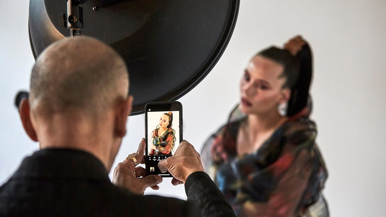 Profoto brings full power of professional flash to iPhone with Andrea Belluso