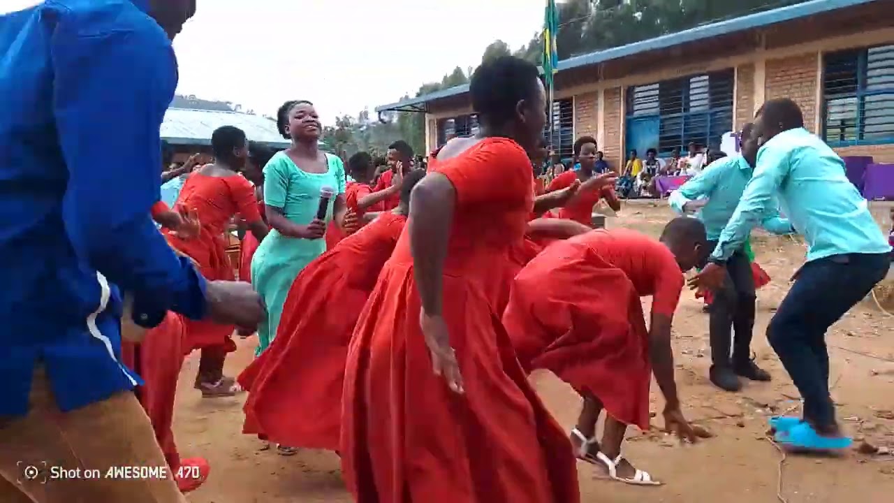 Korari urumbeti ikoze agasha kuri paruwase yakamubuga mugiterene