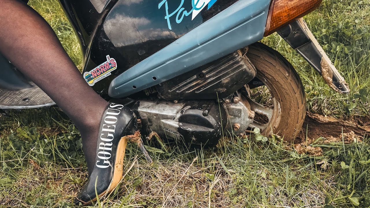 STUCK SCOOTER || High heels wet ground and a stuck scooter