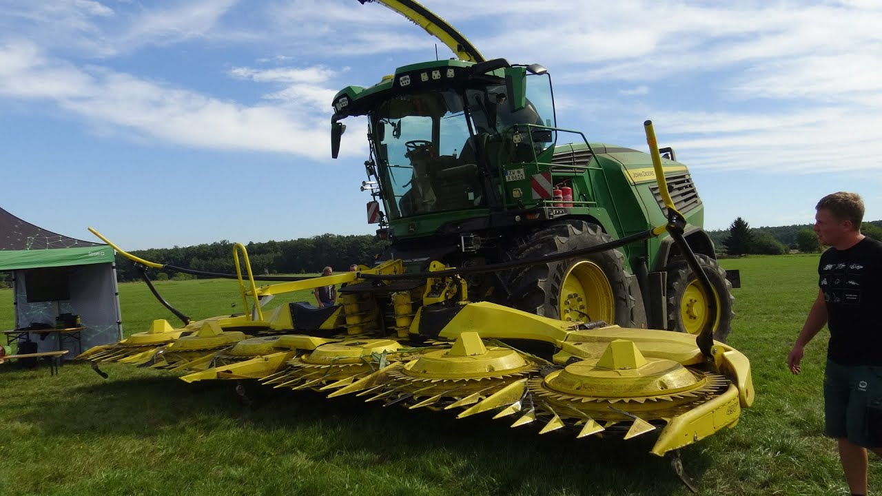 TATRA PHOENIX a  JOHN DEERE F9 500 - CORN SILAGE.