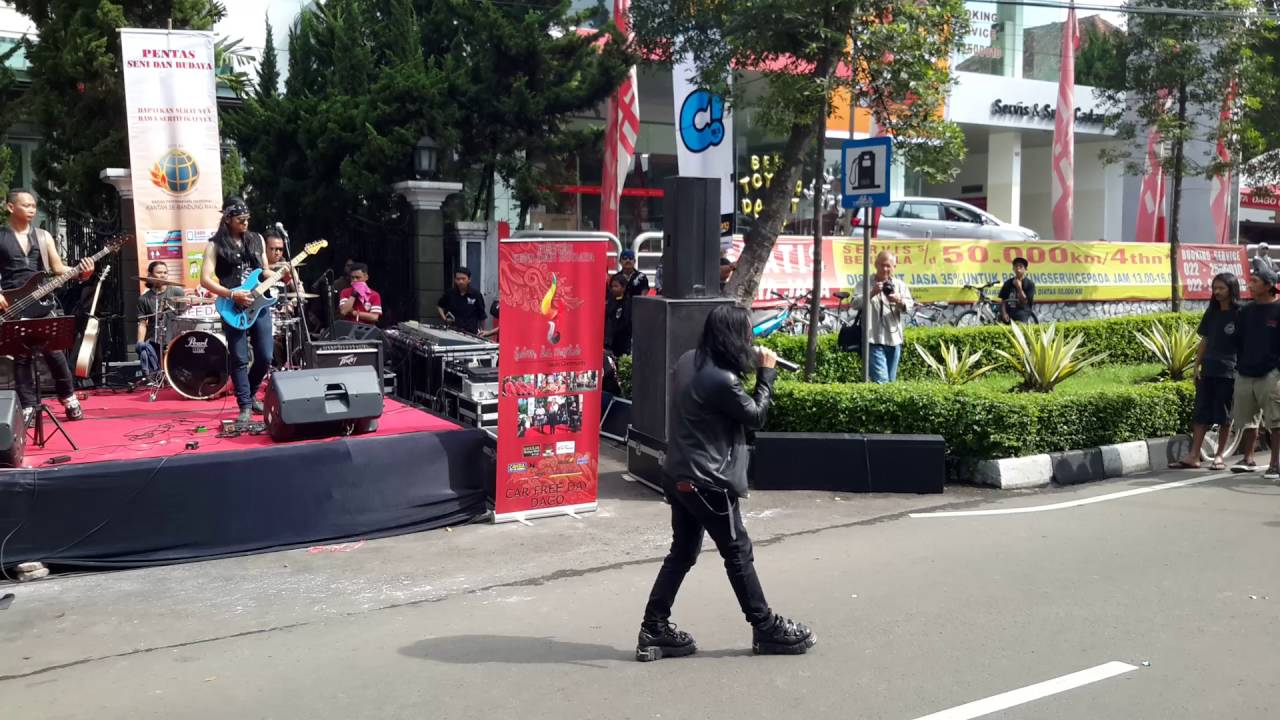 Black juice band, thankyou for loving me, carfree day bandung mei 2016