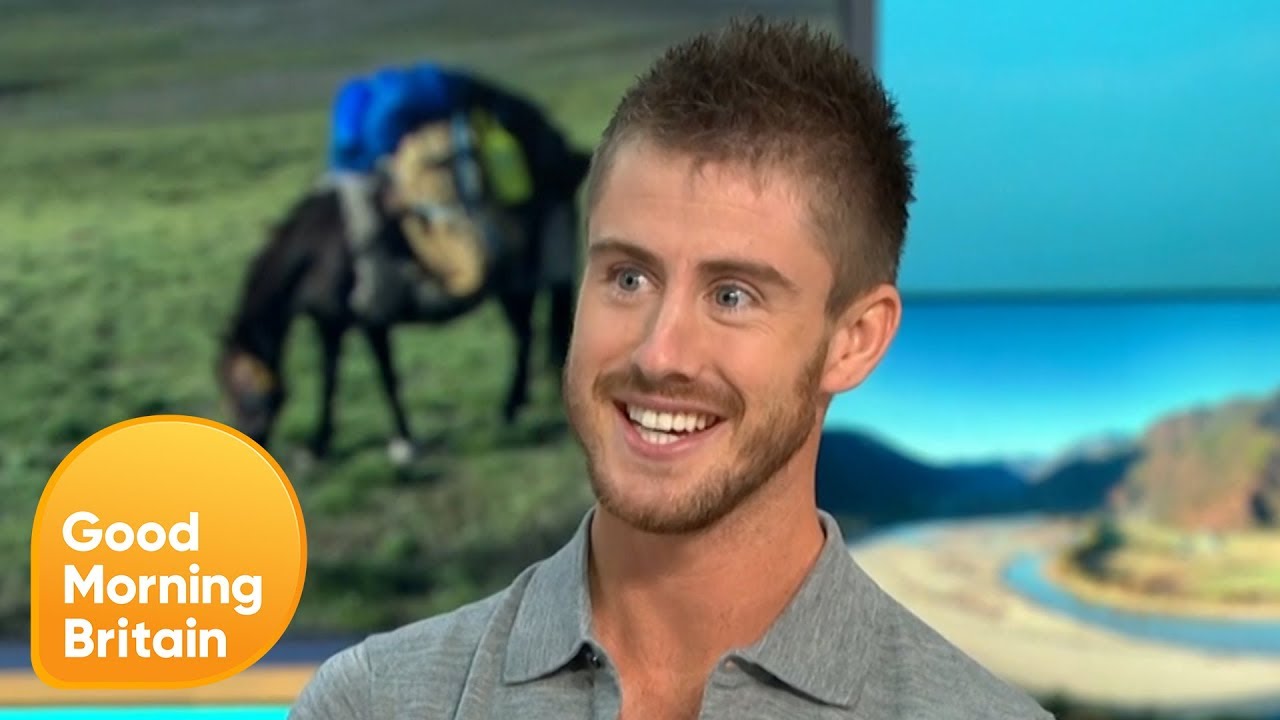 Welsh Adventurer Ash Dykes Becomes the First to Walk Length of Yangtze River | Good Morning Britain