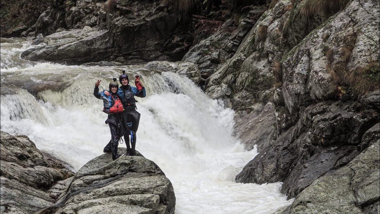 Kayaking high water Sesia and Gronda