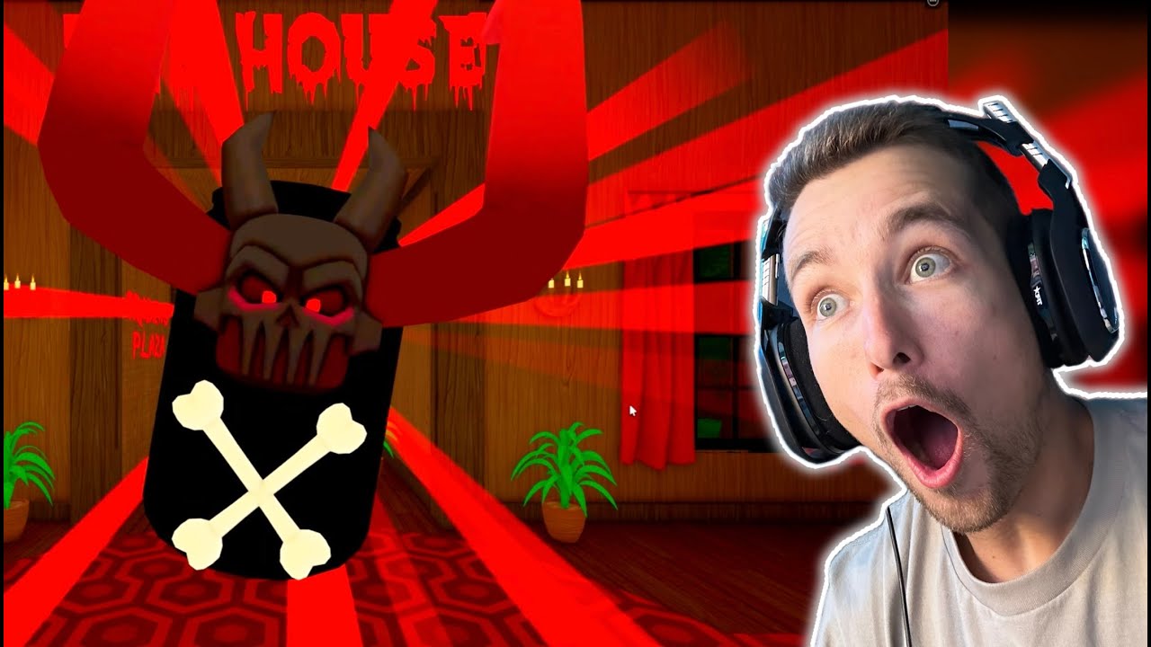 Opening HellReaver Urns in The House (TD) on ROBLOX