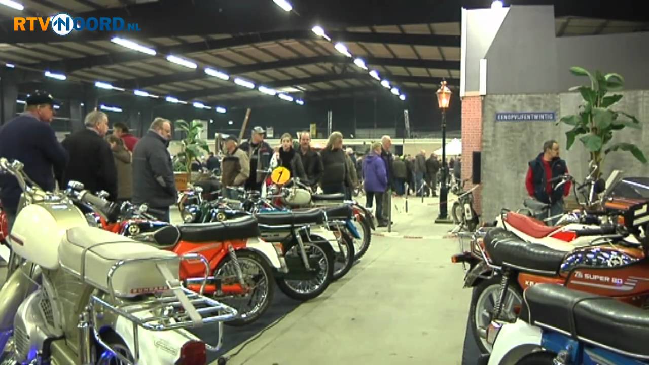 Nostalgie in Zuidbroek op brommerbeurs