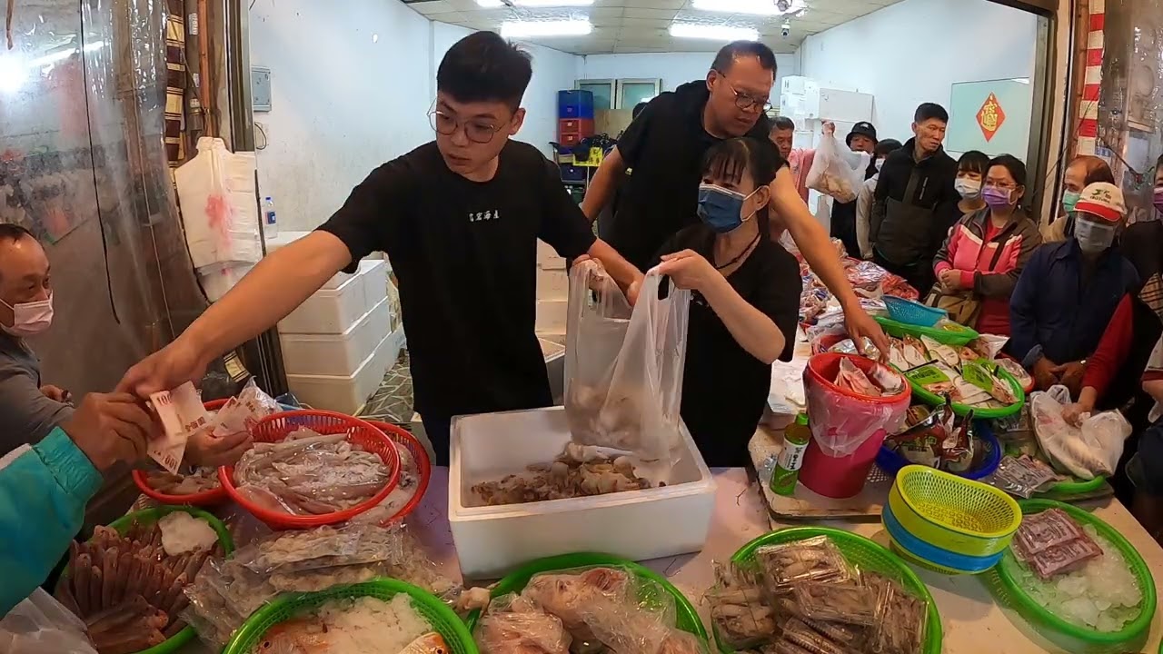 看來客人冰箱都空了 #中彰海王子 #桃園大園 #海鮮叫賣 #海鮮拍賣