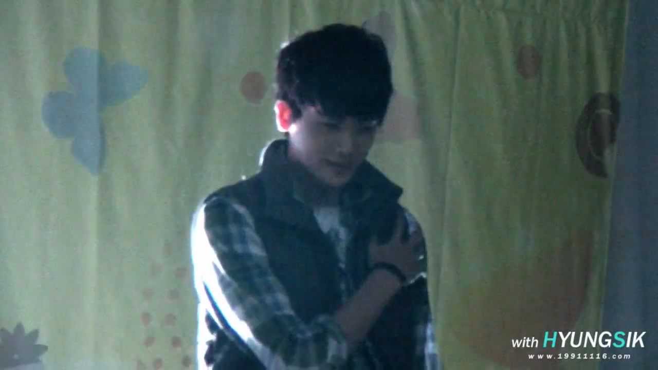 130228 ZE:A Hyungsik Phoenix + 후유증 + Never End + Mazeltov