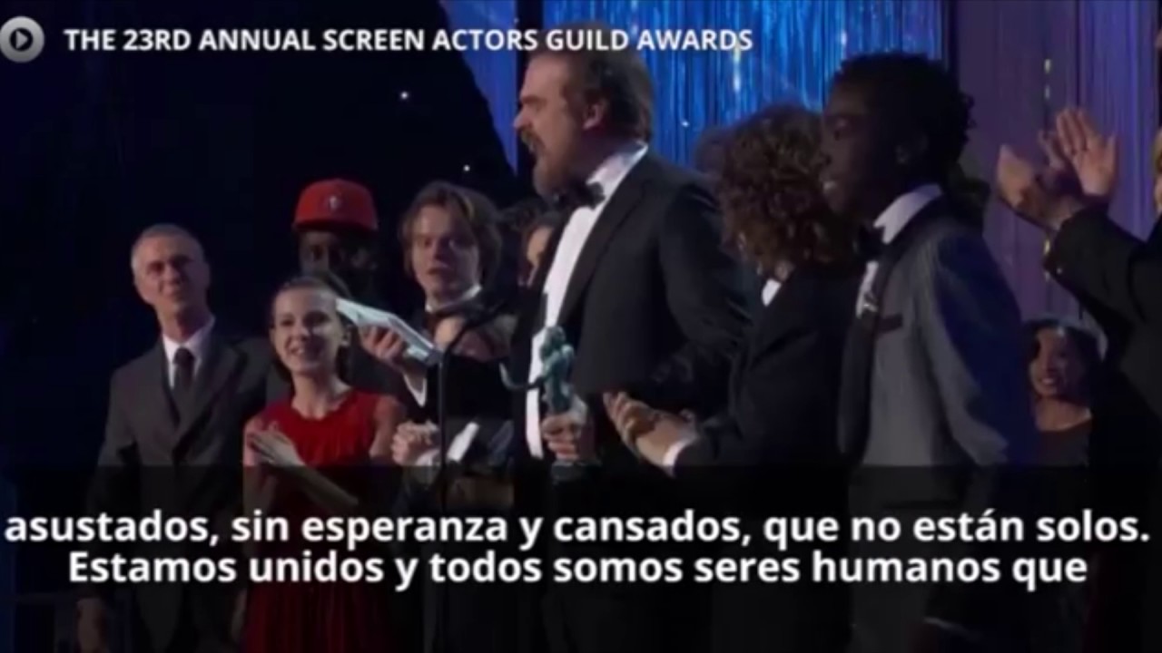 Emotivo discurso del actor de Stranger Things en los premios SAG.