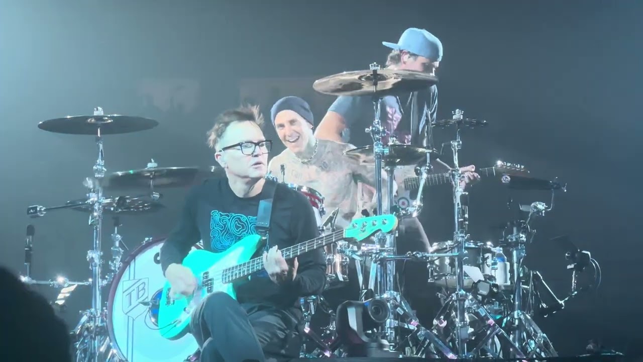 Blink-182 - All the Small Things - 07/03/2024 - Las Vegas, NV - T-Mobile Arena