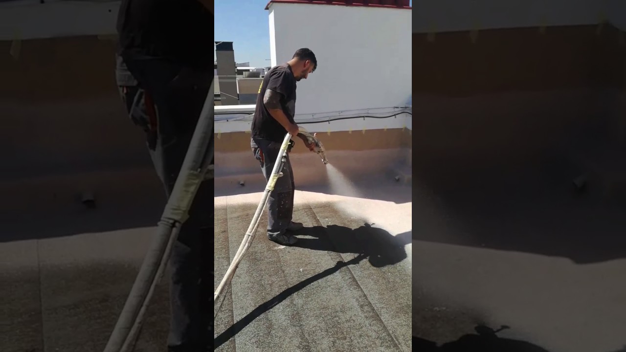Corcho proyectado en cubierta transitable , aislamiento cubierta.