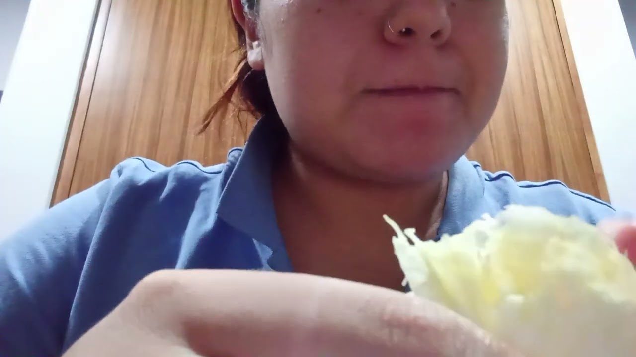 First ASMR- Comiendo naranja 🍊, Eating Orange -Eating and  Breathing | ASMR para Dormir 