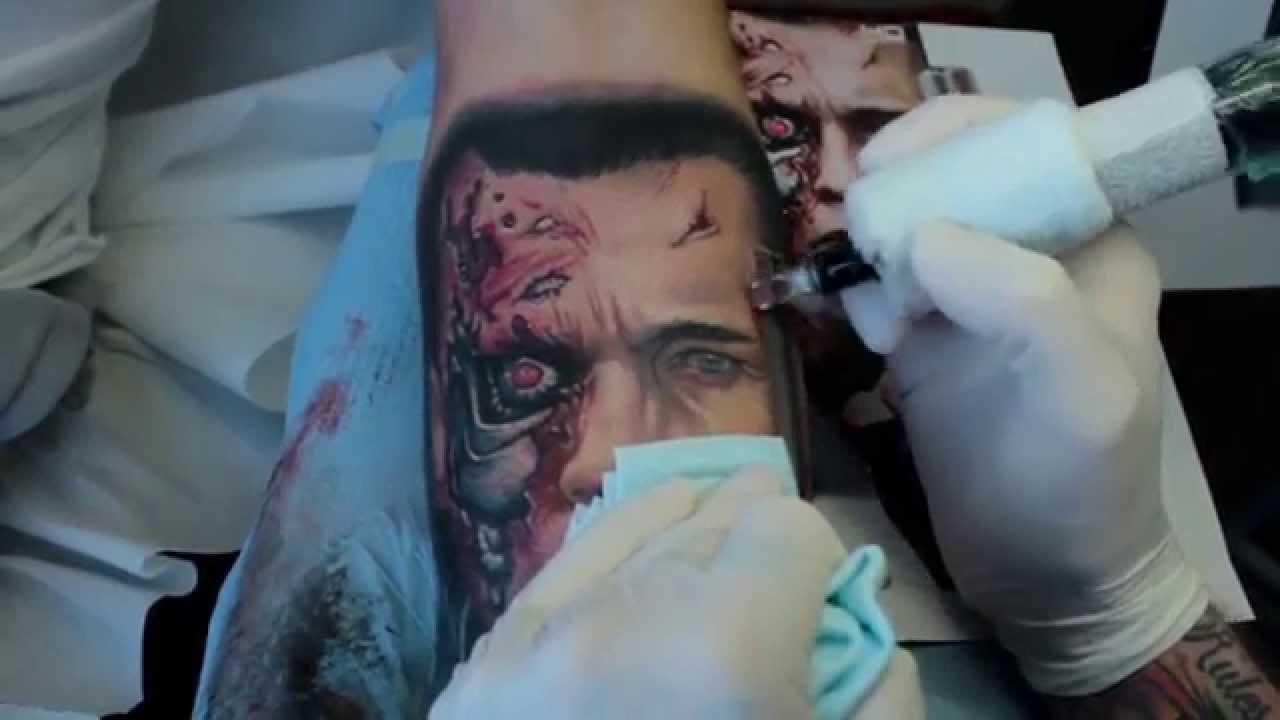 ALEX DE PASE - HOW IT IS MADE! - TERMINATOR - Realistic tattoo - Tatuaggio realistico