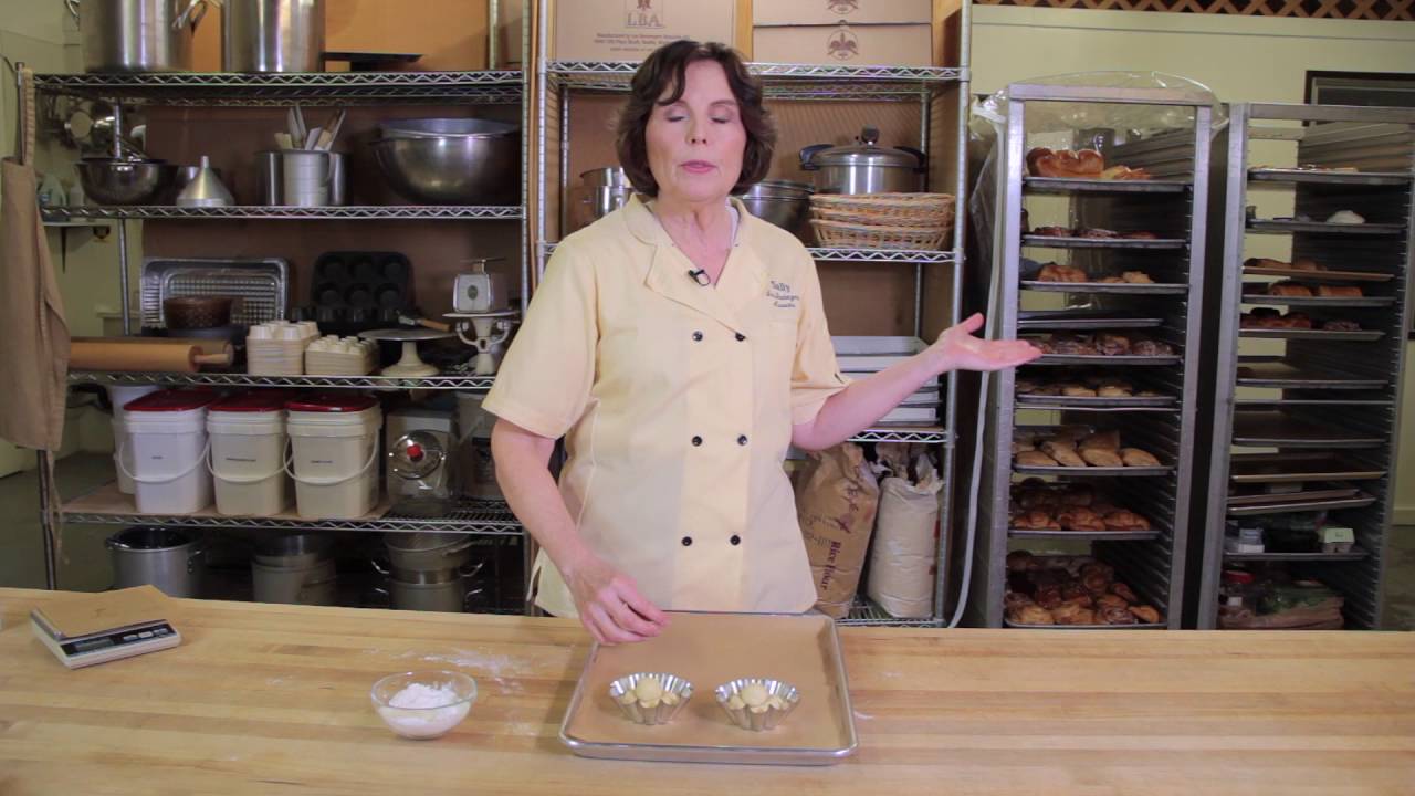 Intro to Dough: Brioche à Tête