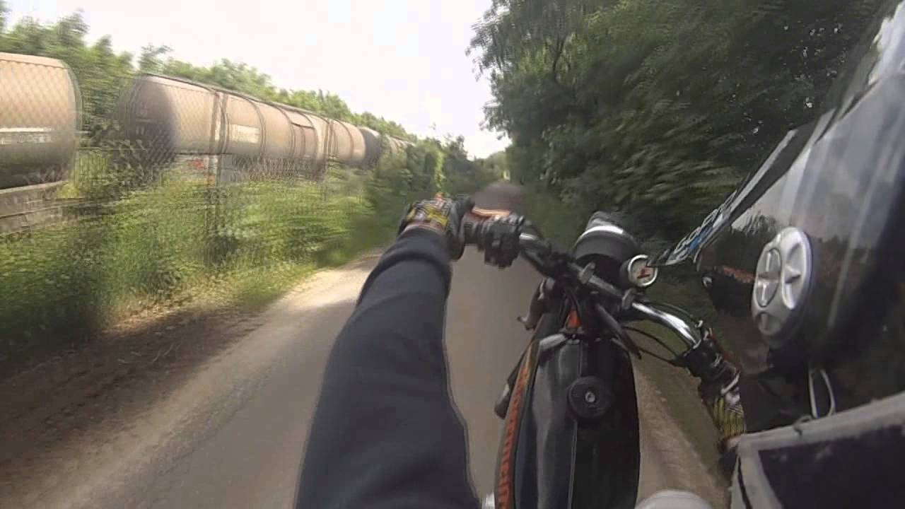 wheelie training + fail | Simson 2. gear wheelies