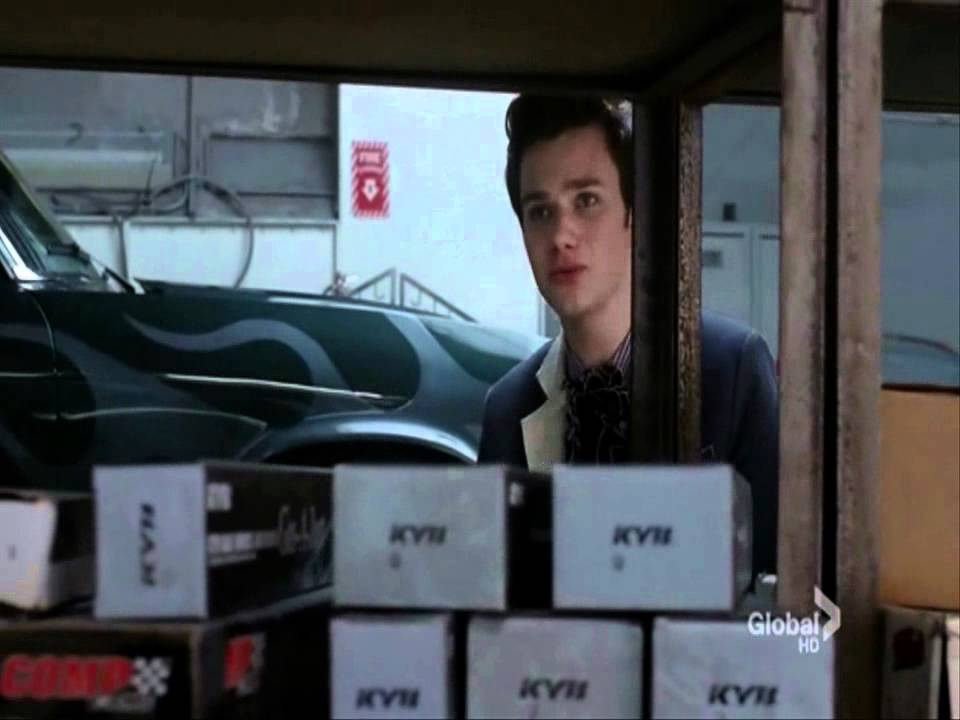 Glee - Kurt/Burt Talk in I Am Unicorn