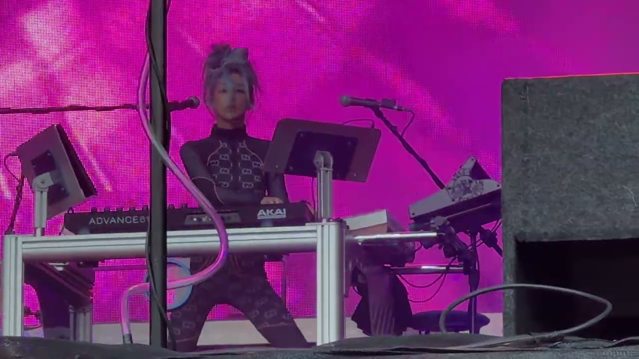 GUNS N‘ ROSES - ABSURD - live in Luxembourg 28.07.2025 Melissa Reese cam