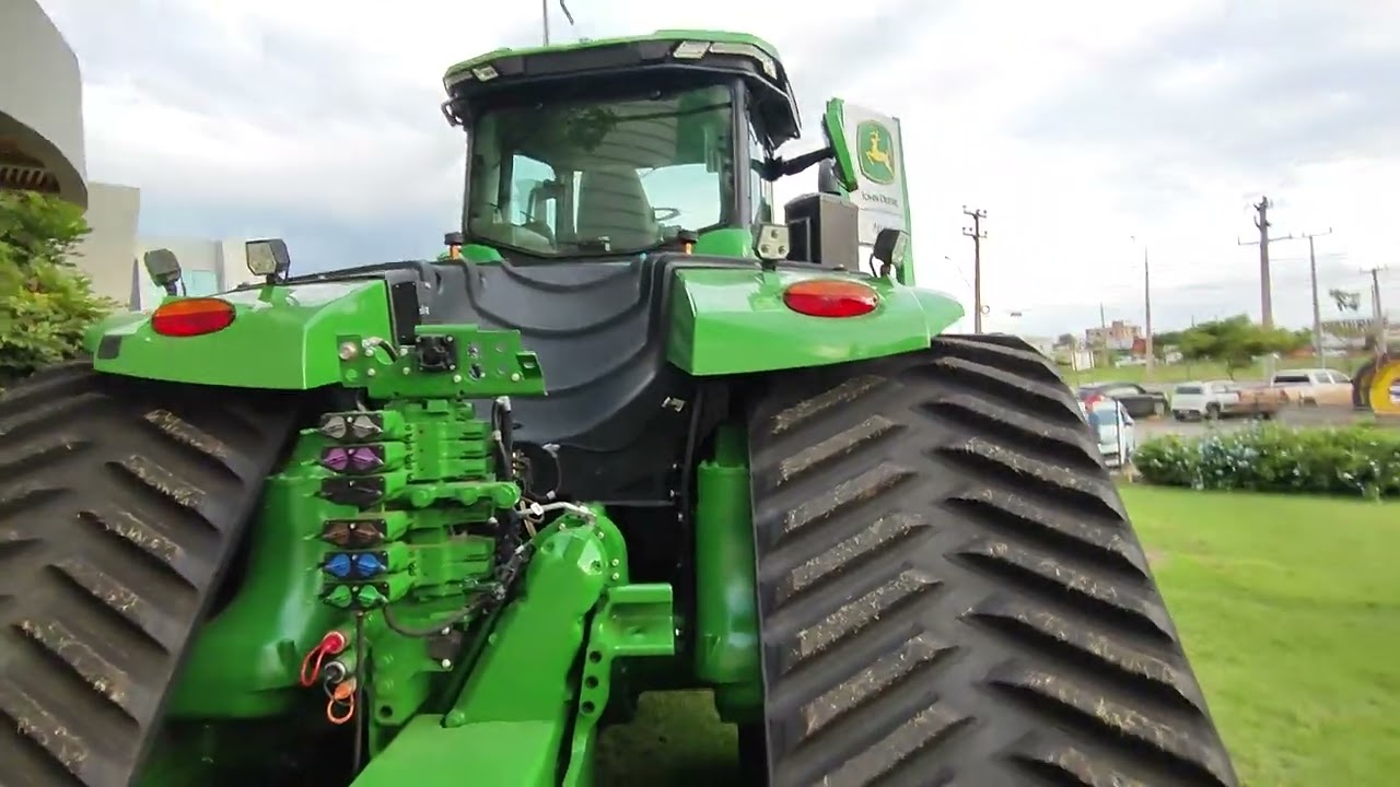 trator John Deere 9RX 640