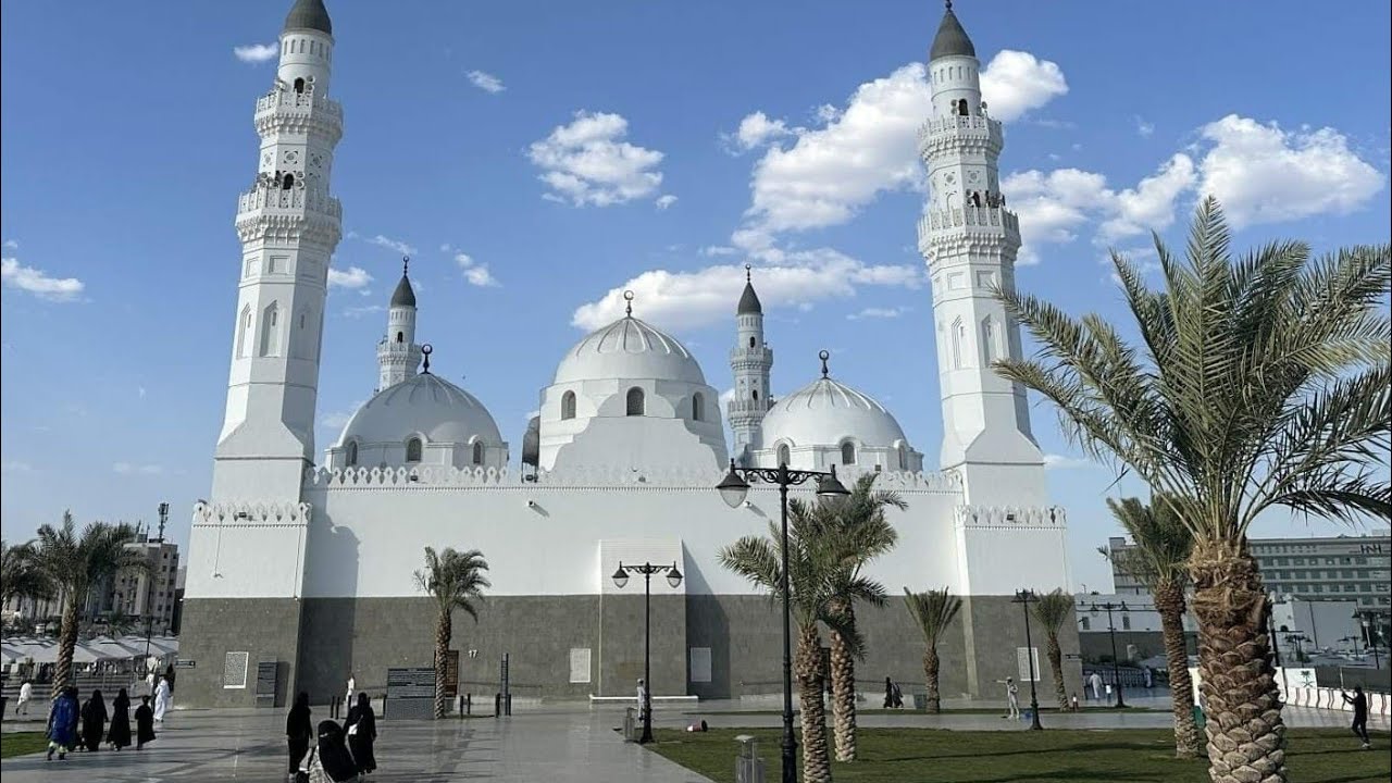 Masjid ul quba al madina saudi Arabia  in this masjid 2 rakat nafal same like umrah Muhammad SAW say