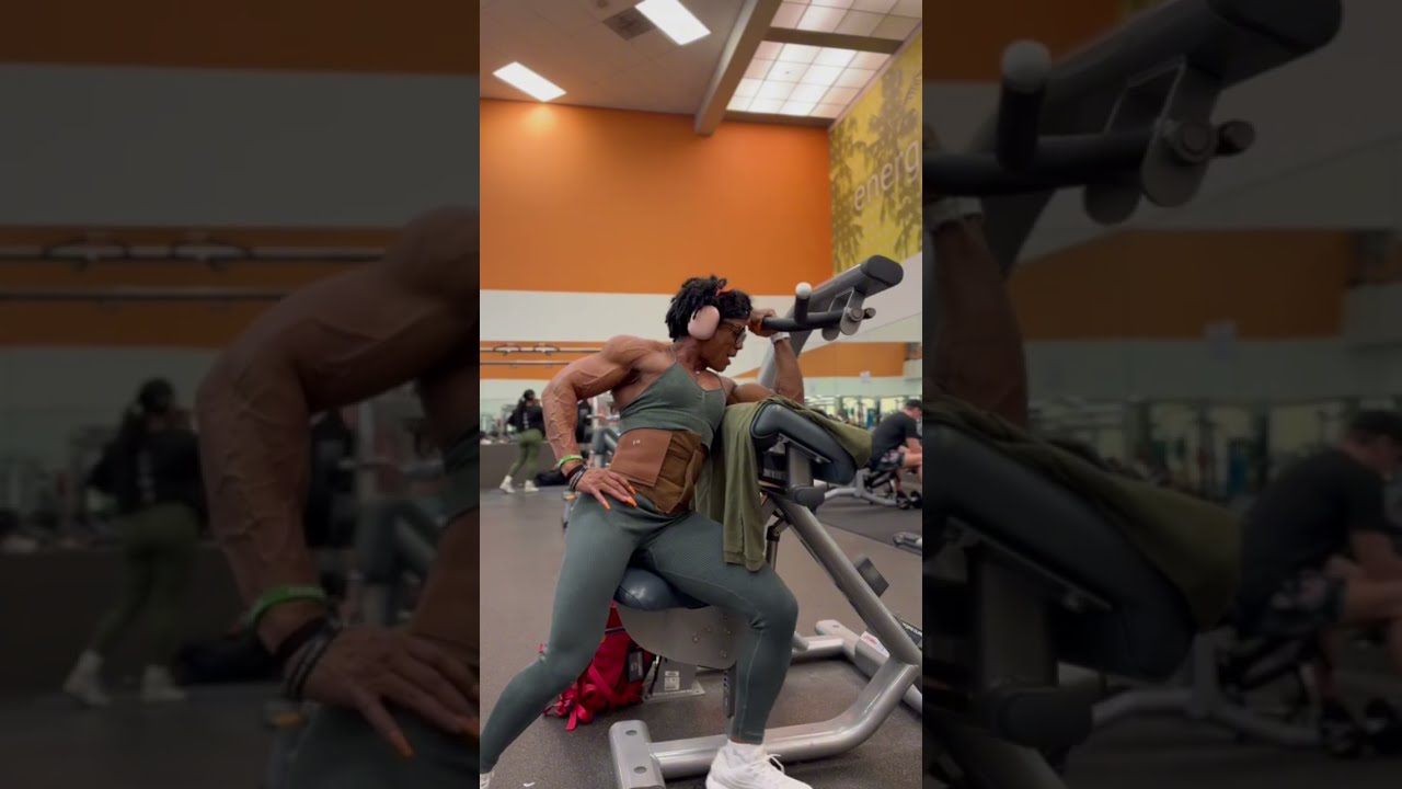 Pull ups never fails for growth!