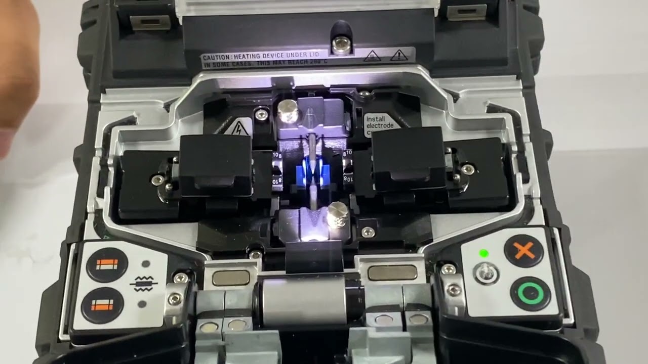 Fusión de fibra óptica con Fusionadora Sumitomo T-55