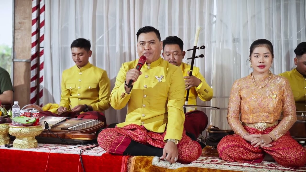 បទ​ រសៀលត្រជាក់​លំនាំបទកាត់ត្រេីយ​ ចៀងដោយលោក​សែម​ផល្លា