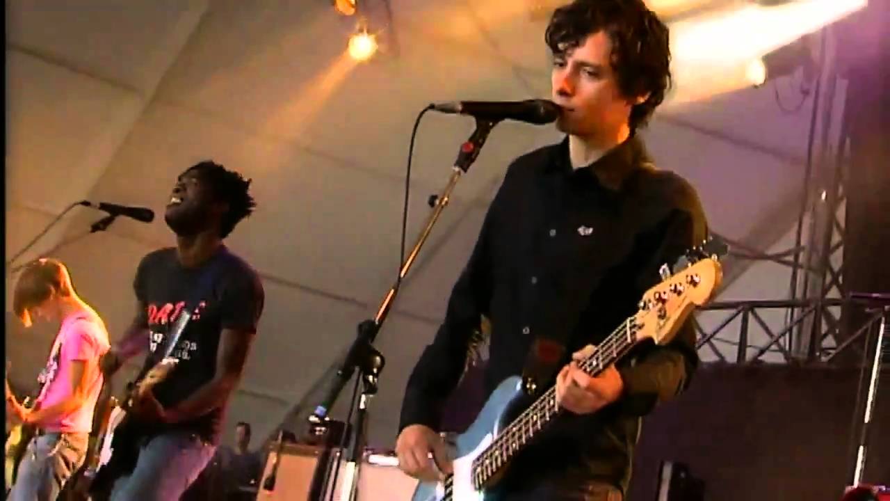 Bloc Party - Like Eating Glass [Live From Belfort at Eurockéennes Festival 2005] HD