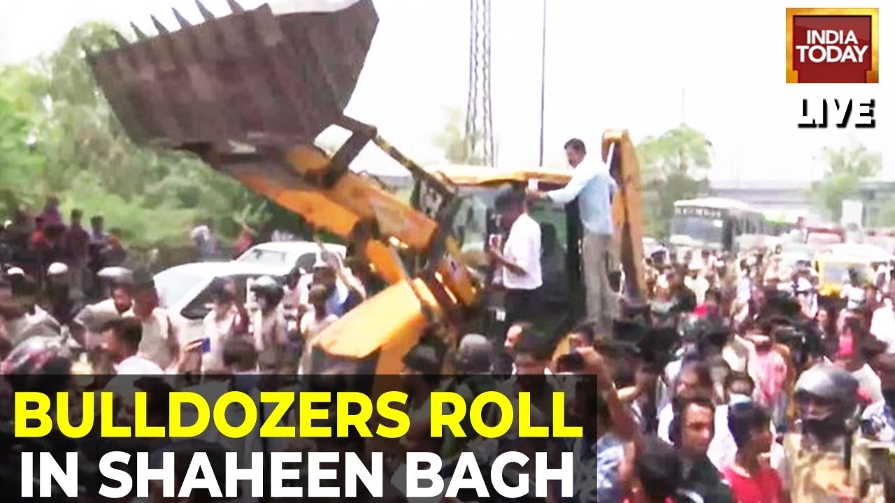 Shaheen Bagh News LIVE: Bulldozer In Shaheen Bagh | SC Refuses To Intervene | Live Updates