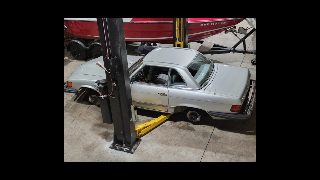 Mercedes 380SL R107 Cleaning Video #10