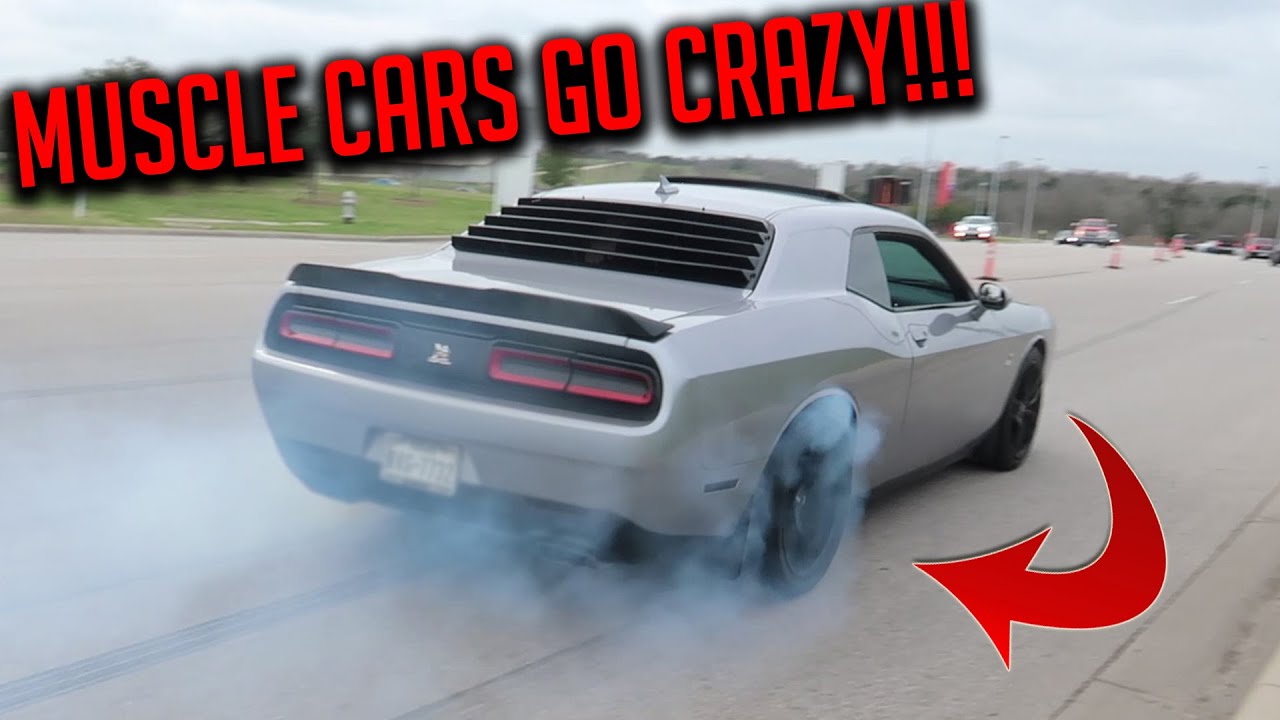 MUSCLE CARS GO WILD IN FRONT OF SECURITY LEAVING CARS AND COFFEE AUSTIN!! COPS HATE MUSCLE CARS!!!