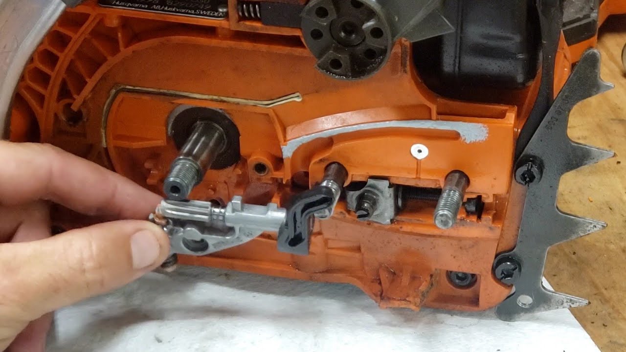Husqvarna 350 chainsaw oil pump modification for increased flow