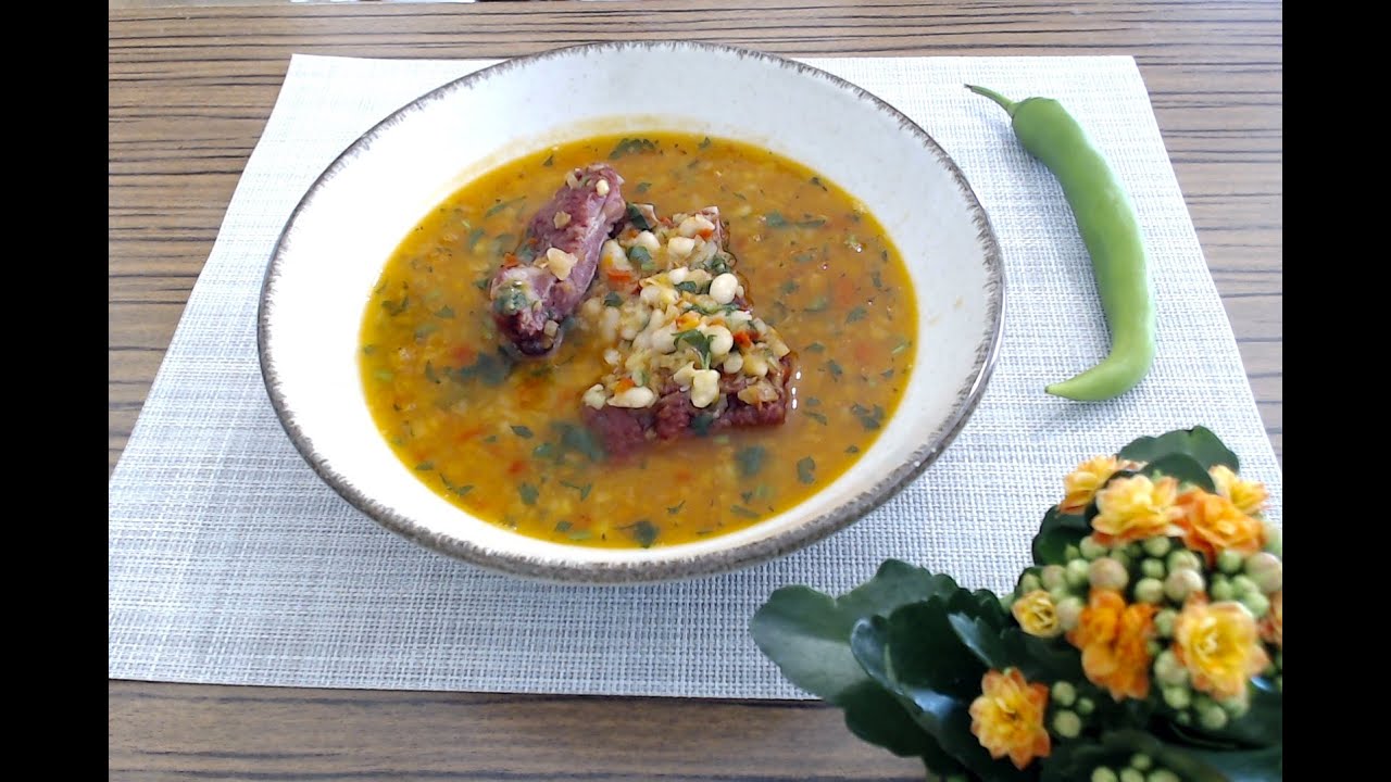 Ciorba de fasole cu costita afumata   Rețeta perfecta pentru iarna