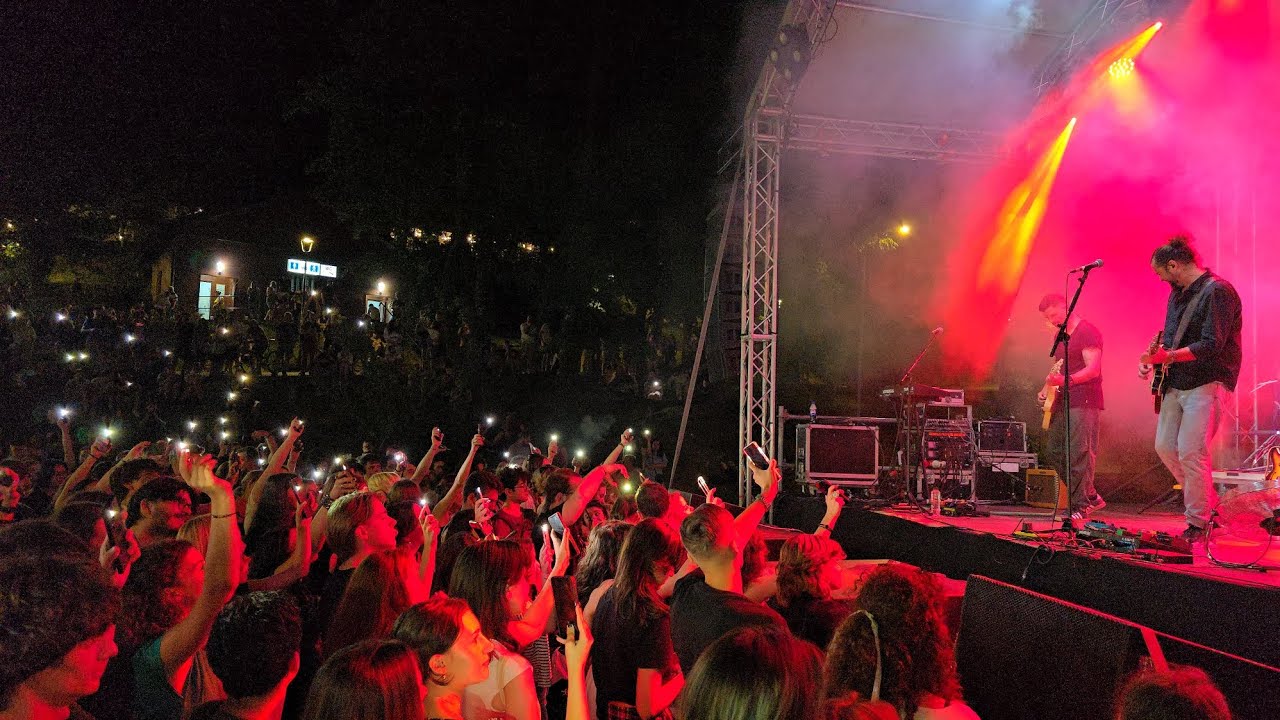 Om la Lună - Timp pentru noi live at StreetFoodFestival Brașov 13.07.24