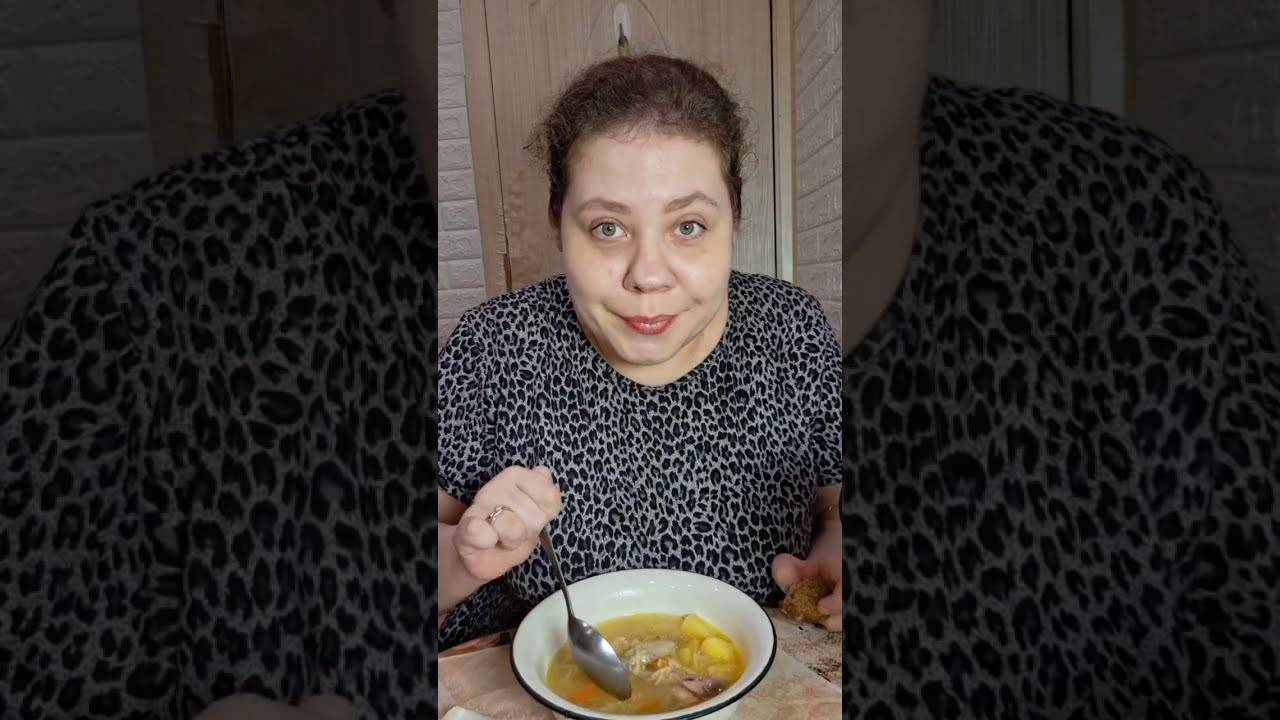 Мукбанг Суп лапша курячий/И за, что только меня муж любит