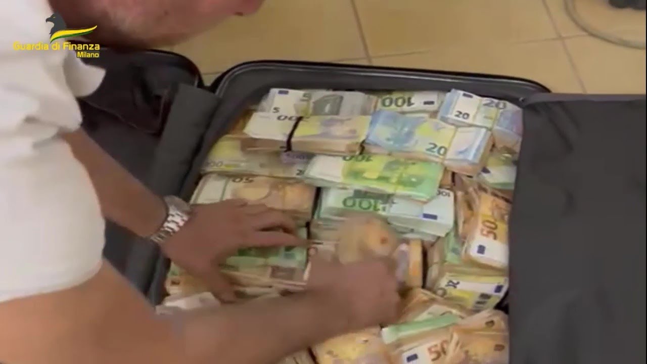 UN CAVEAU DA 5 MILIONI DI EURO