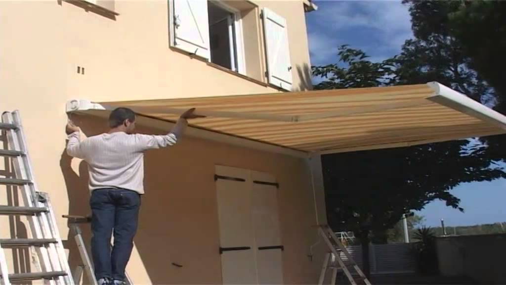 Store-en-stock.com - Réglage d'inclinaison d'un store banne Coffre