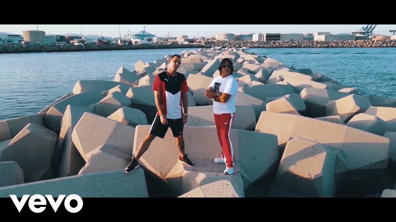 Bernardo Vázquez - Libre ft. Ajierro 112