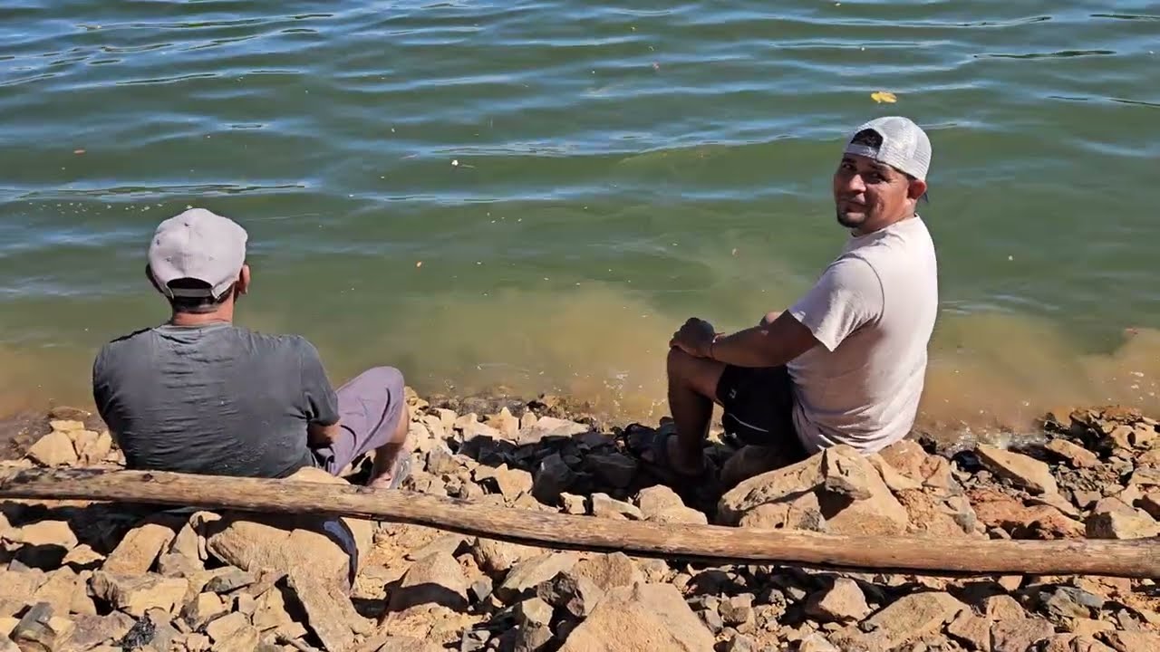 Me FUI a PESCAR con mis AMIGOS y salio mal... 😅🦈🎣 SIMON DICE QUE SALADOS ESTAMOS
