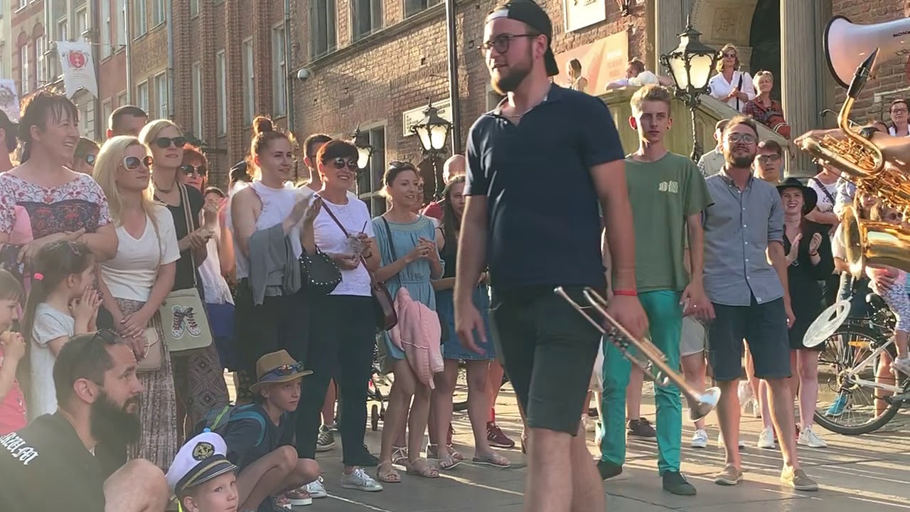 Moves like Jager - Golden Collective Brass Band