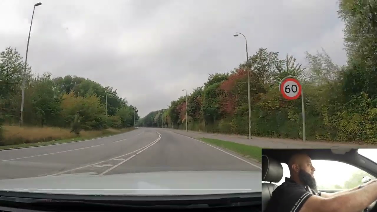 Master Roundabouts Like a Pro: Essential Tips for Danish Driving Success!