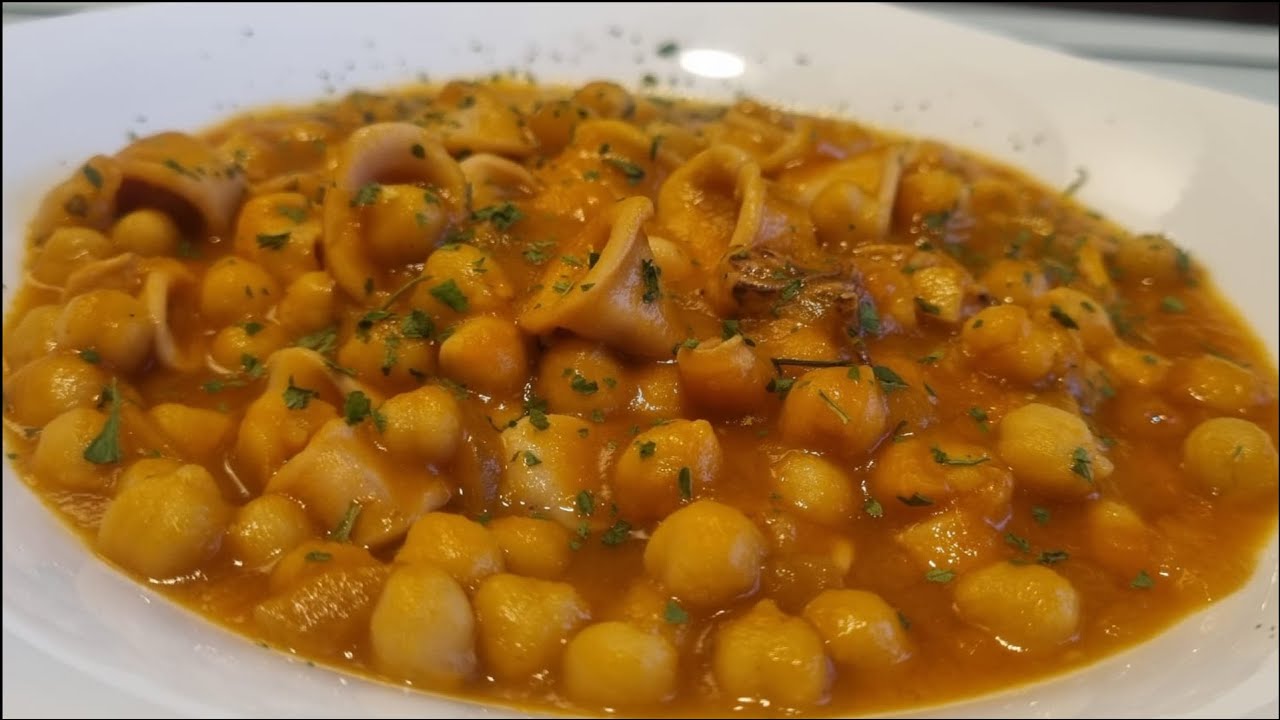 Garbanzos con calamares