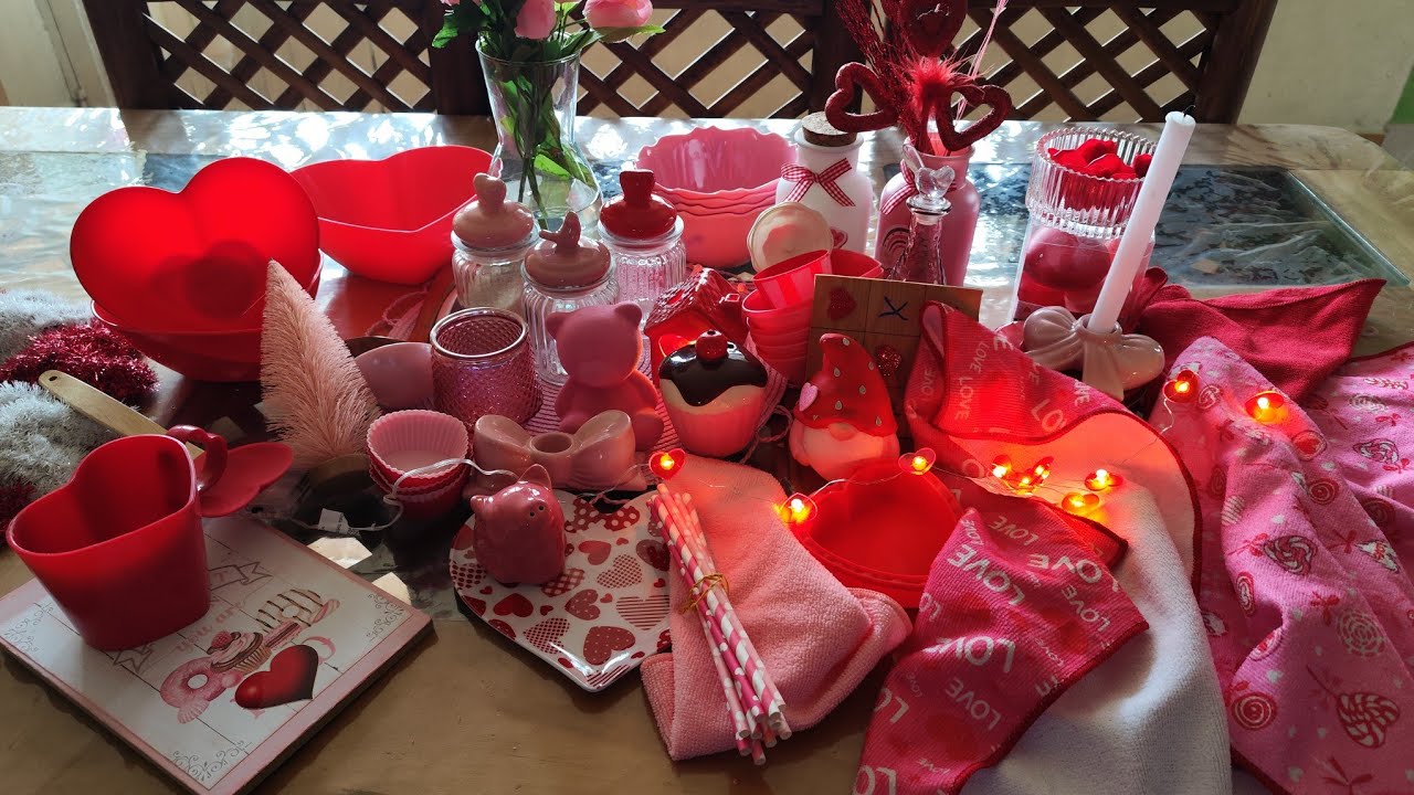 🩷♥️ SACANDO DECORACIÓN DE  SAN VALENTÍN 💌💋🌹👩‍❤️‍👨