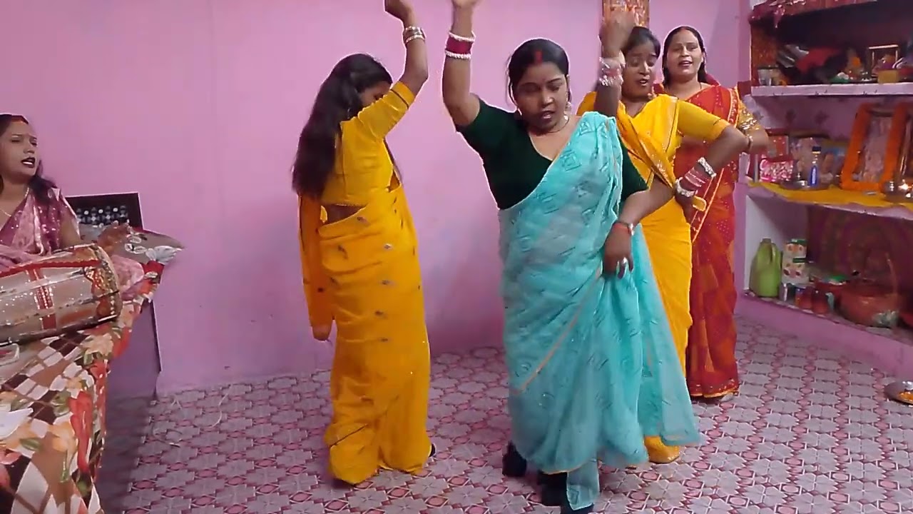 हमें छोड़कर बलमुआ करेला नौकरी