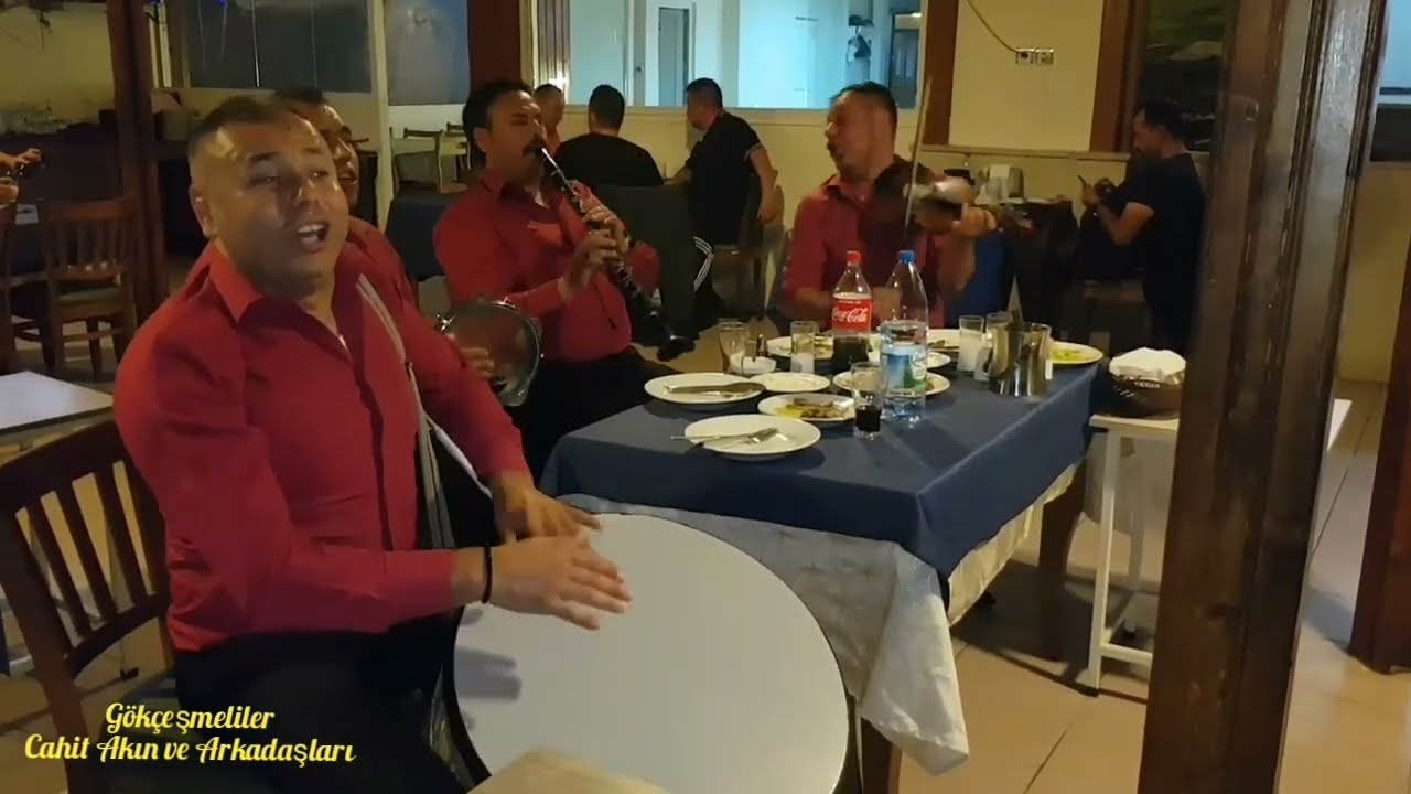Gökçeşmeliler Gezdiğim dikenli aşk yolunda