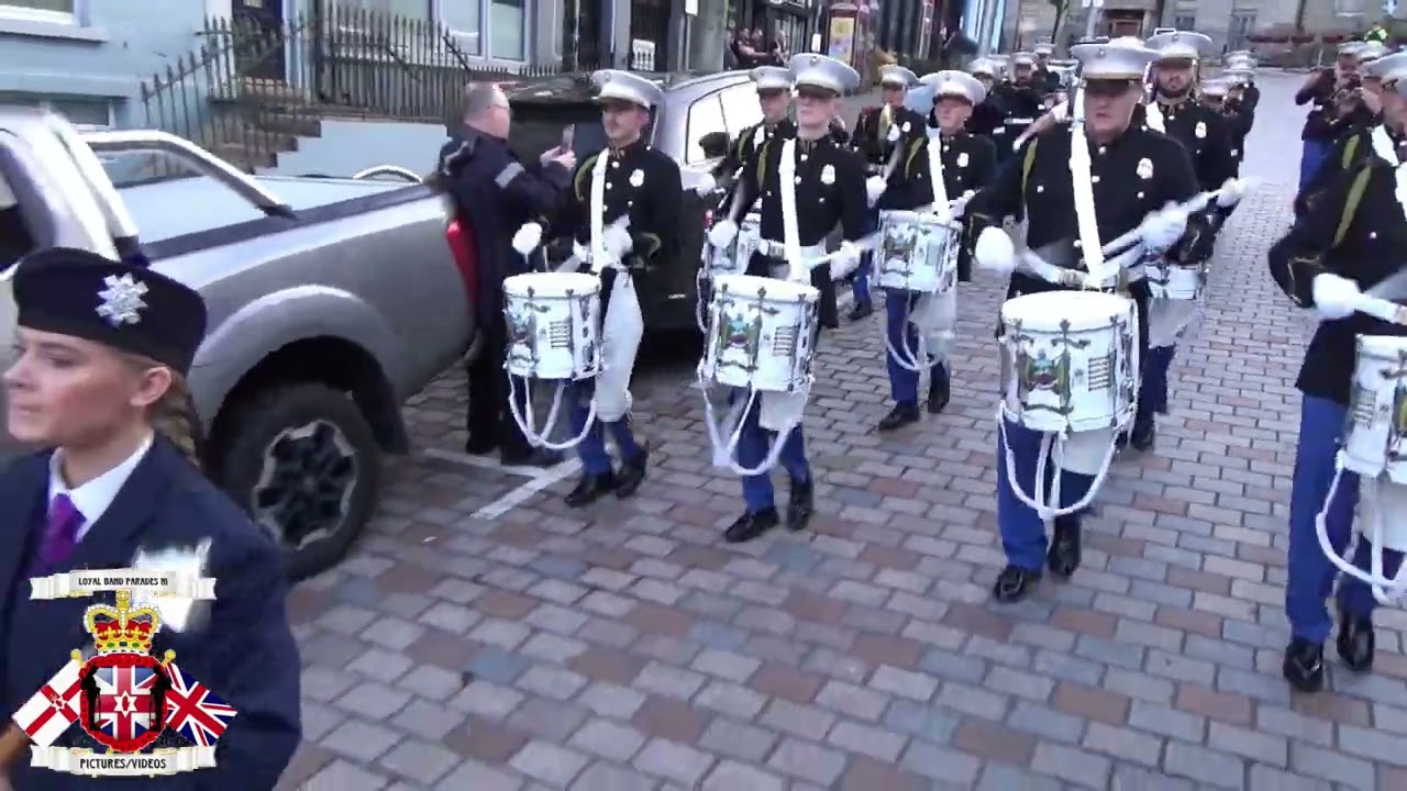 Mourne Young Defenders FB (2) @ Omagh Protestant Boys FB Parade 2024