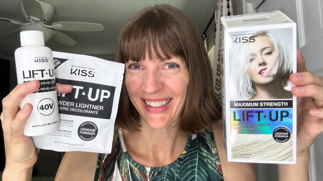 Bleaching My Hair At Home with Kiss Lift Up